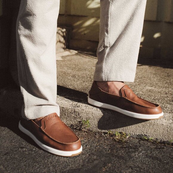 OluKai Kakaha Nia Men’s Leather Slip On Loafers Shoes $130 in Fox - Picture 1 of 17